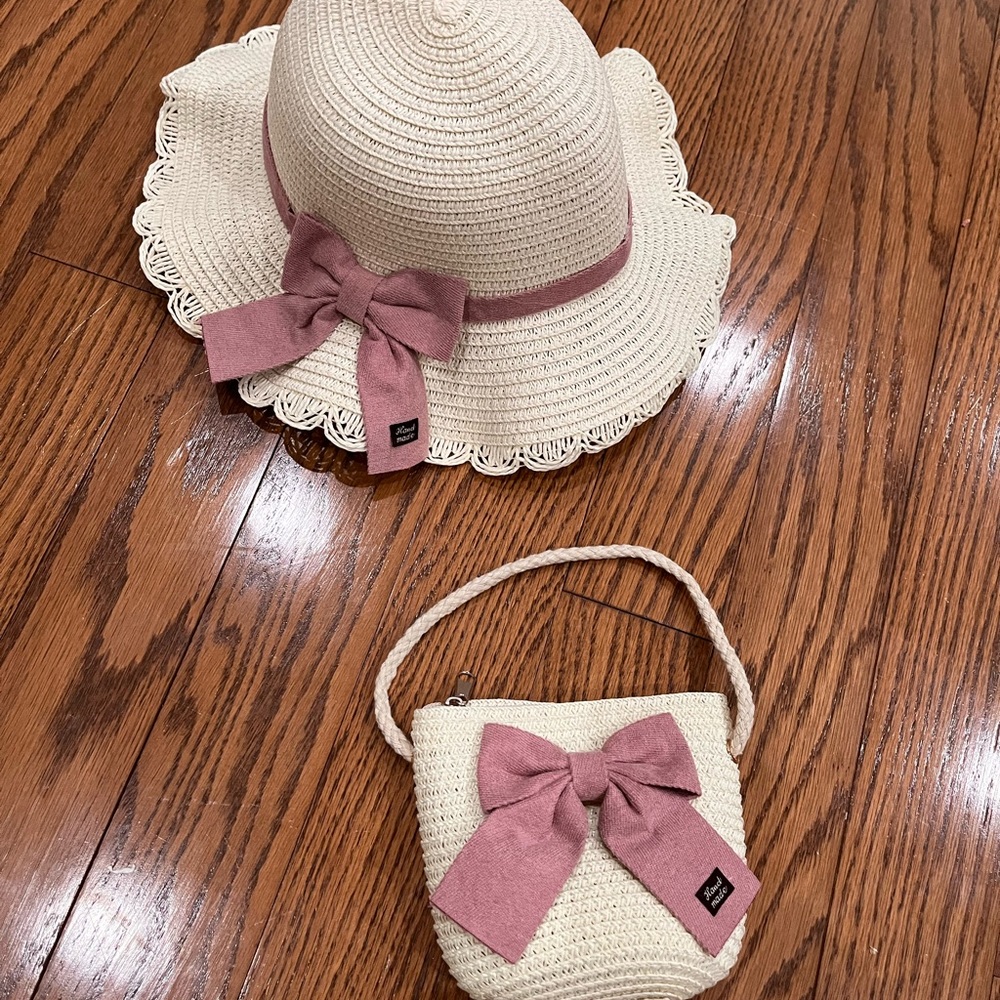 Cute hat and purse set